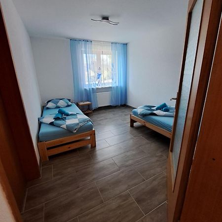 Wohnung Mit 2 - 3 Zimmern Ballenberg Exterior foto